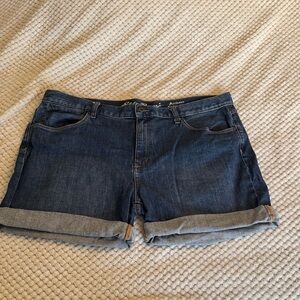 Women's Denim Midrise Boyfriend Shorts